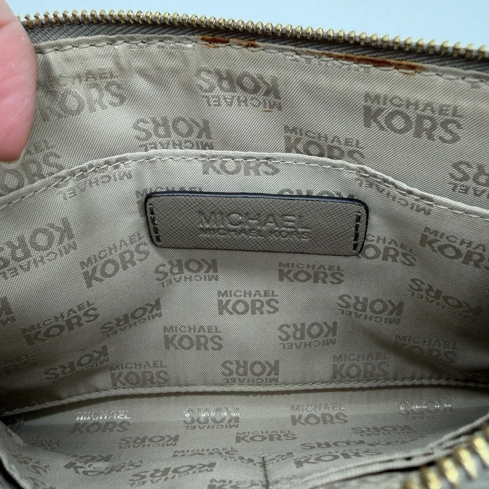 Michael Kors Astor Studded Large Zip Leather Clutch Wristlet - Picture 5 of 7